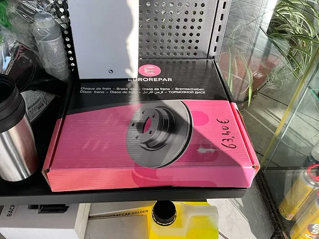 Metalen displayrek eurorepar met inhoud - afbeelding 12 van  13