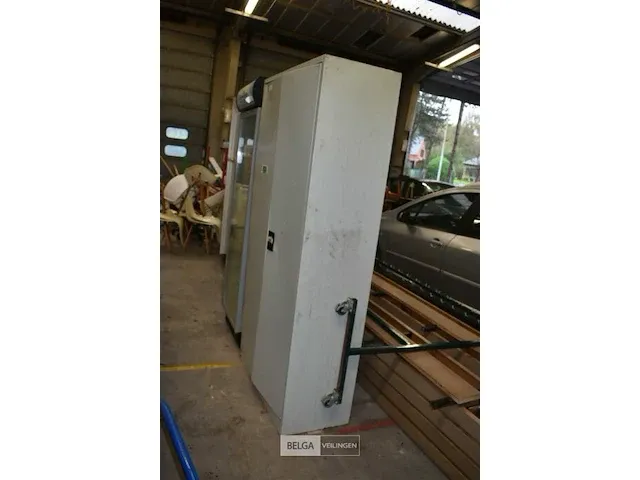 Metalen dossierkast 2 deurs afm ± 93x42x195 - afbeelding 1 van  1