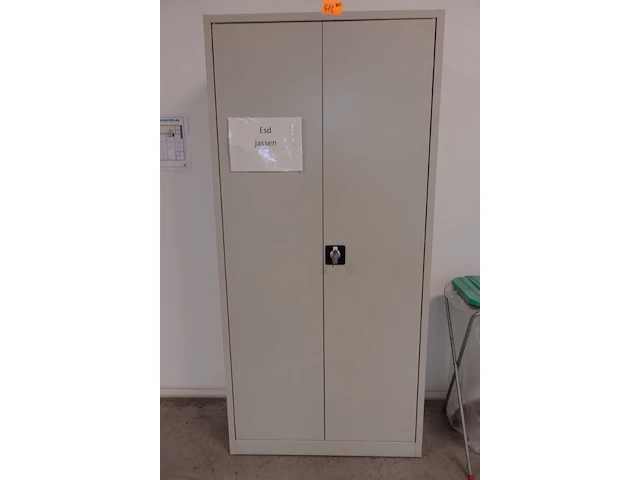 Metalen dossierkast + inhoud esd jassen - afbeelding 2 van  5