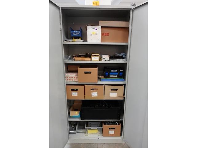 Metalen dossierkast + inhoud - afbeelding 2 van  8