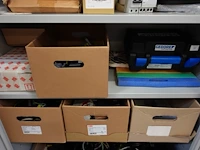 Metalen dossierkast + inhoud - afbeelding 4 van  8