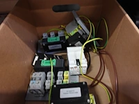 Metalen dossierkast + inhoud - afbeelding 5 van  8