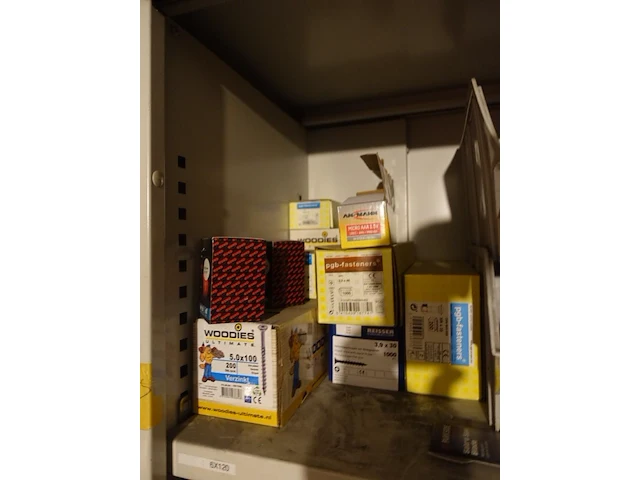 Metalen dossierkast + inhoud - afbeelding 4 van  24