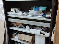 Metalen dossierkast + inhoud - afbeelding 1 van  5