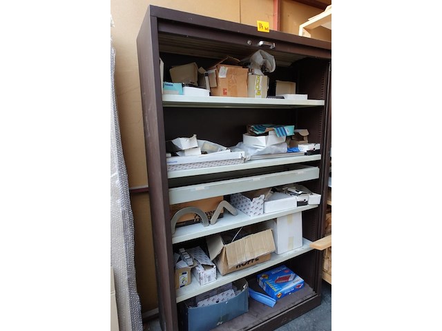 Metalen dossierkast + inhoud - afbeelding 2 van  5