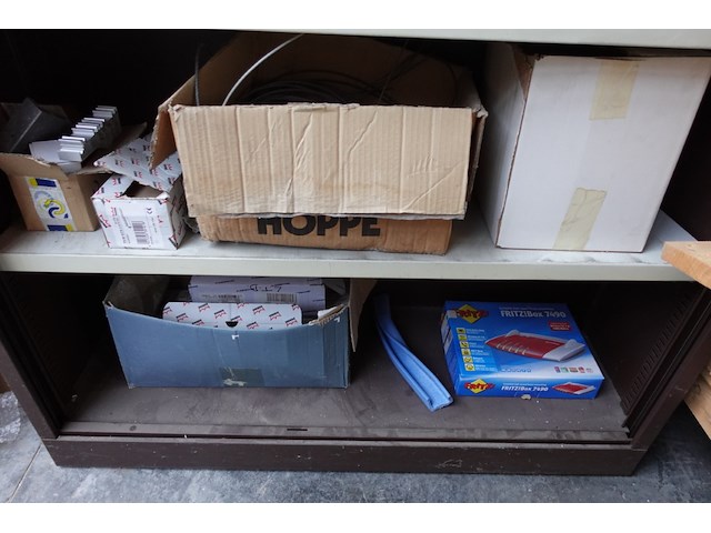 Metalen dossierkast + inhoud - afbeelding 5 van  5