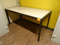 Metalen dossierkast + tafel - afbeelding 2 van  3