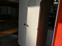 Metalen dossierkast - afbeelding 1 van  4