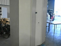 Metalen dossierkast - afbeelding 1 van  4