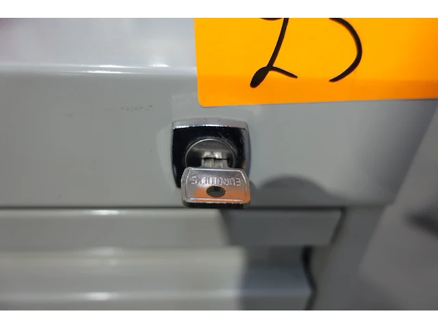 Metalen dossierkast - afbeelding 4 van  4