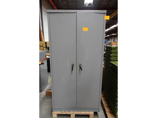 Metalen dossierkast - afbeelding 1 van  3