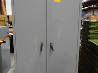 Metalen dossierkast - afbeelding 1 van  3
