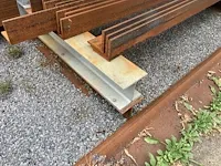 Metalen draagarmsteling - afbeelding 3 van  4