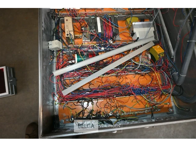 Metalen elektriciteitskast - afbeelding 8 van  10