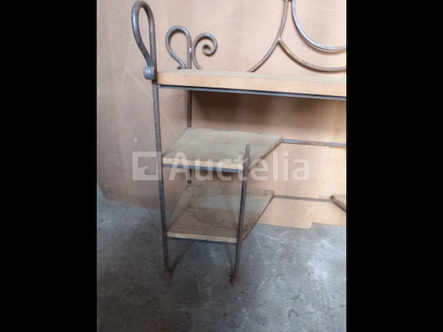 Metalen en houten sokkeltafel - afbeelding 4 van  4