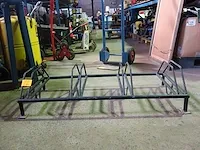 Metalen fietsrek - afbeelding 2 van  3