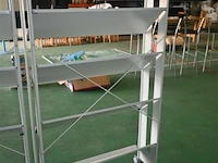 Metalen folderrek op wieltjes - afbeelding 4 van  4