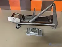 Metalen friet/groentensnijder