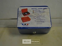 Metalen geldkistje 20x16x9 cm - afbeelding 1 van  2