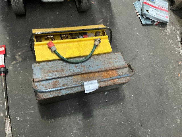 Metalen gereedschapskist (2x) - afbeelding 2 van  3