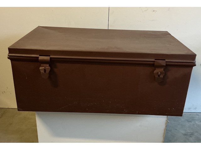 Metalen gereedschapskist met 2 handvaten - afbeelding 1 van  2