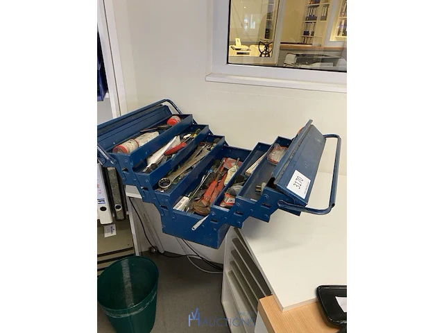 Metalen gereedschapskoffer - afbeelding 1 van  4