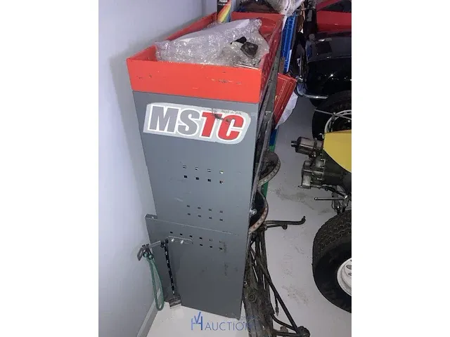 Metalen gereedschapsmeubel - afbeelding 1 van  6