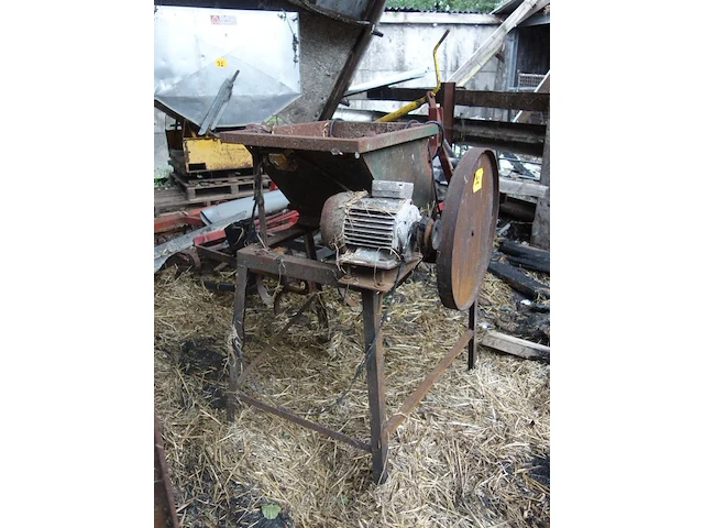 Metalen hakselaar - afbeelding 2 van  3