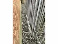 Metalen hondenren(gedemonteerd) - afbeelding 3 van  3
