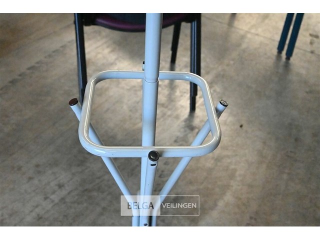 Metalen kapstok - afbeelding 3 van  4