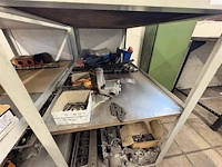 Metalen kar met inhoud - afbeelding 8 van  8