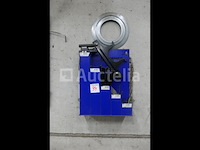 Metalen kast en de inhoud van het gereedschap en diverse producten - afbeelding 7 van  8