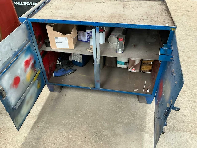 Metalen kast - afbeelding 3 van  5