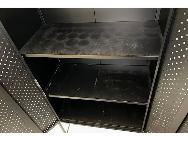 Metalen kast - afbeelding 4 van  6