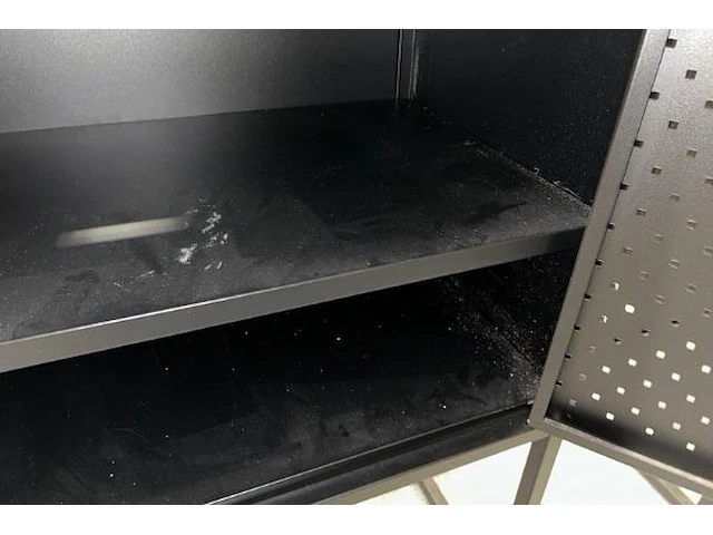 Metalen kast - afbeelding 6 van  6