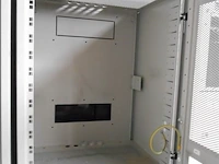 Metalen kast - afbeelding 2 van  2