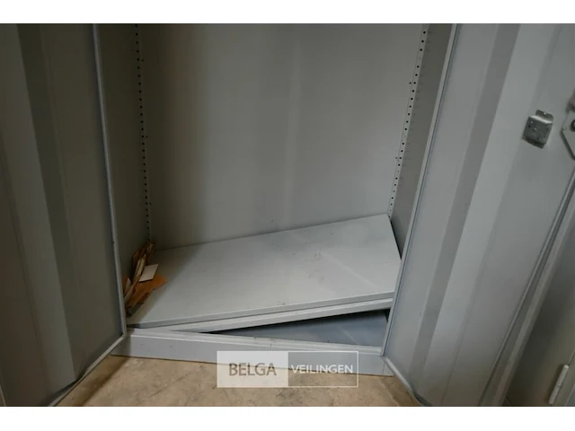 Metalen kast - afbeelding 5 van  5