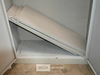Metalen kast - afbeelding 3 van  4