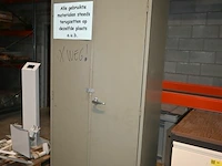 Metalen kast - afbeelding 1 van  5