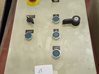 Metalen kast - afbeelding 1 van  1