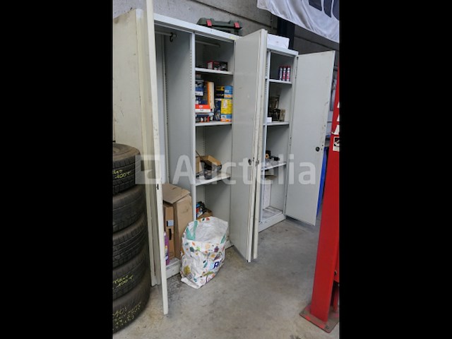 Metalen kasten en werkbank - afbeelding 5 van  23