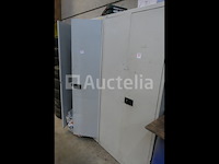 Metalen kasten en werkbank - afbeelding 16 van  23