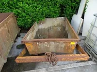 Metalen kipbak - afbeelding 3 van  3