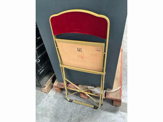 Metalen klapstoel (40x) in transportkar - afbeelding 5 van  6