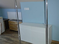 Metalen kledingrekje - afbeelding 1 van  2