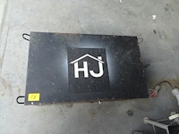 Metalen koffer - afbeelding 1 van  3