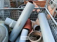 Metalen kooi met pvc hulpstukken - afbeelding 6 van  6