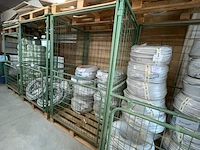 Metalen kooi - afbeelding 1 van  6