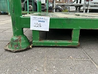 Metalen korf - afbeelding 2 van  4