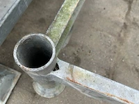 Metalen korf - afbeelding 4 van  4